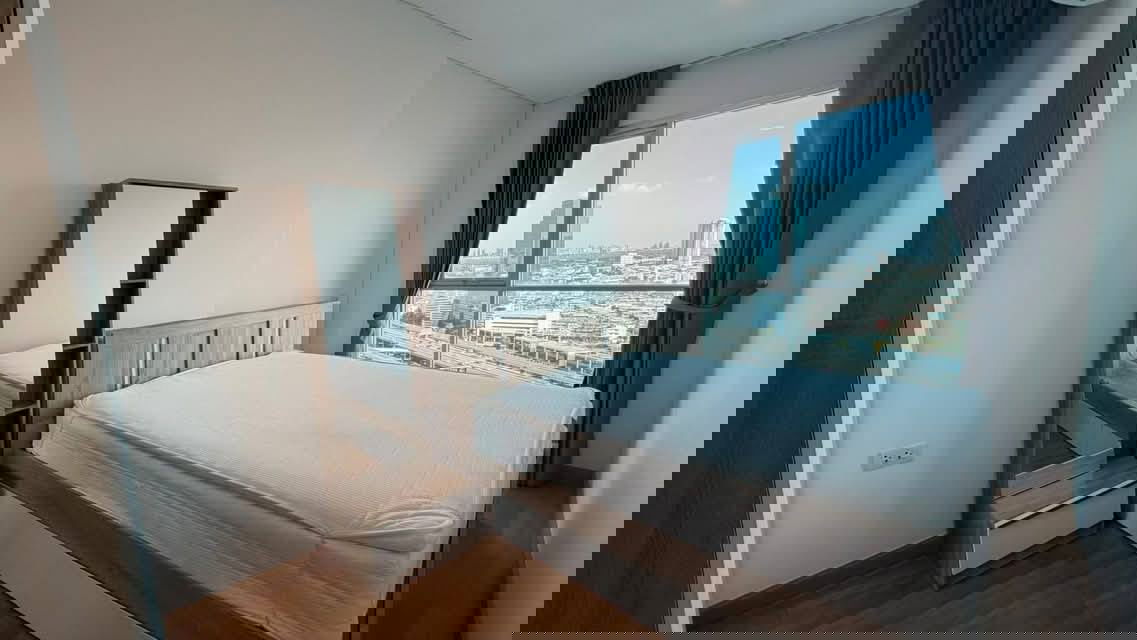 🔥Hot Deal🔥 For Rent 📌 Lumpini Place Ratchada - Sathu (Line ID: @arent)  ✅ We also manage many other projects great deals on every rental!