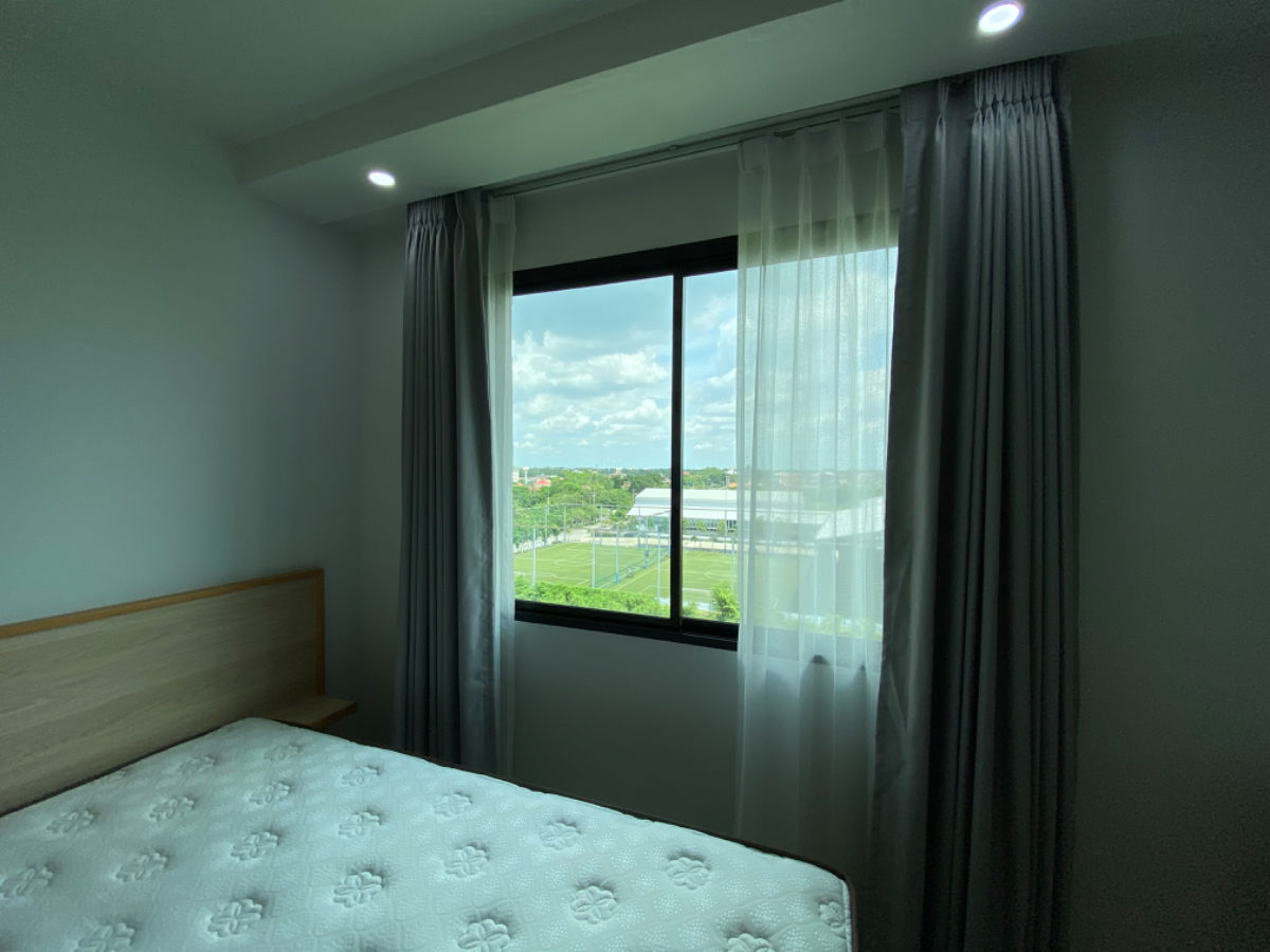 Vcondo Salaya for rent (corner room) 7th floor 1,1000 THB/month soccer field view (owner post) 🪴🧺  Ig: Vcondorental