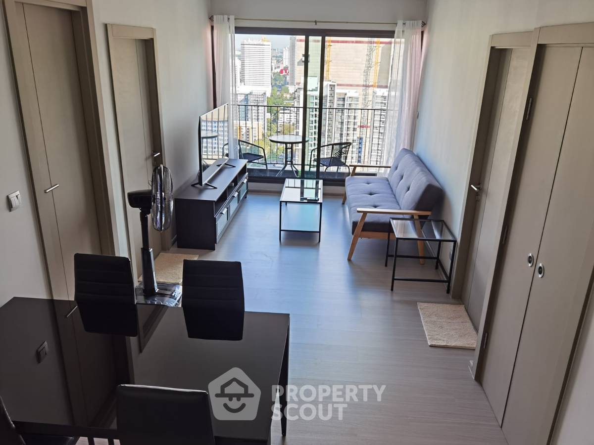 คอนโด 2 ห้องนอน แอท ไลฟ์ อโศก - พระราม 9 ใกล้ MRT พระราม 9 (ID 1400668)