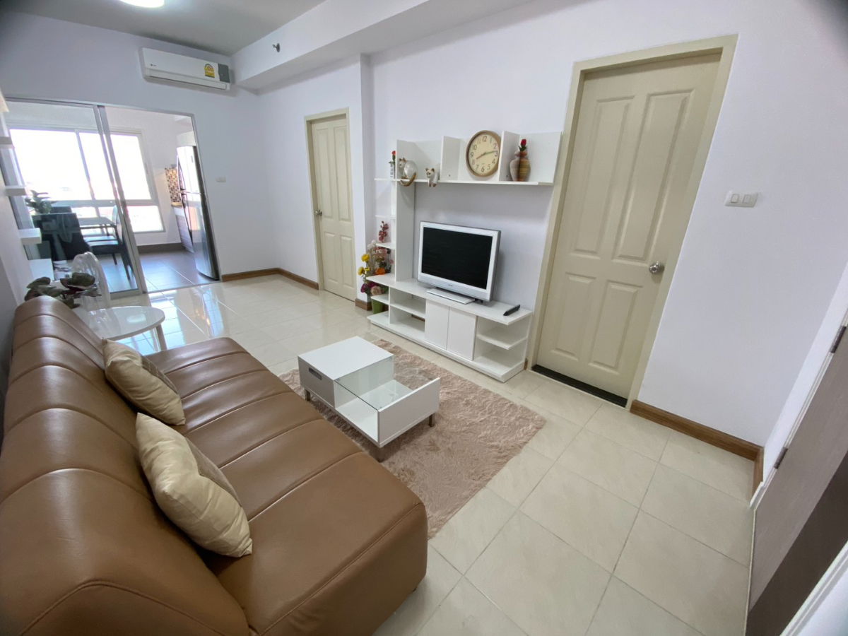 🏢✨ Condo for Rent: Supalai Monte 1 ✨🏢 Great location near Central Festival Chiang Mai, convenient and comfortable living