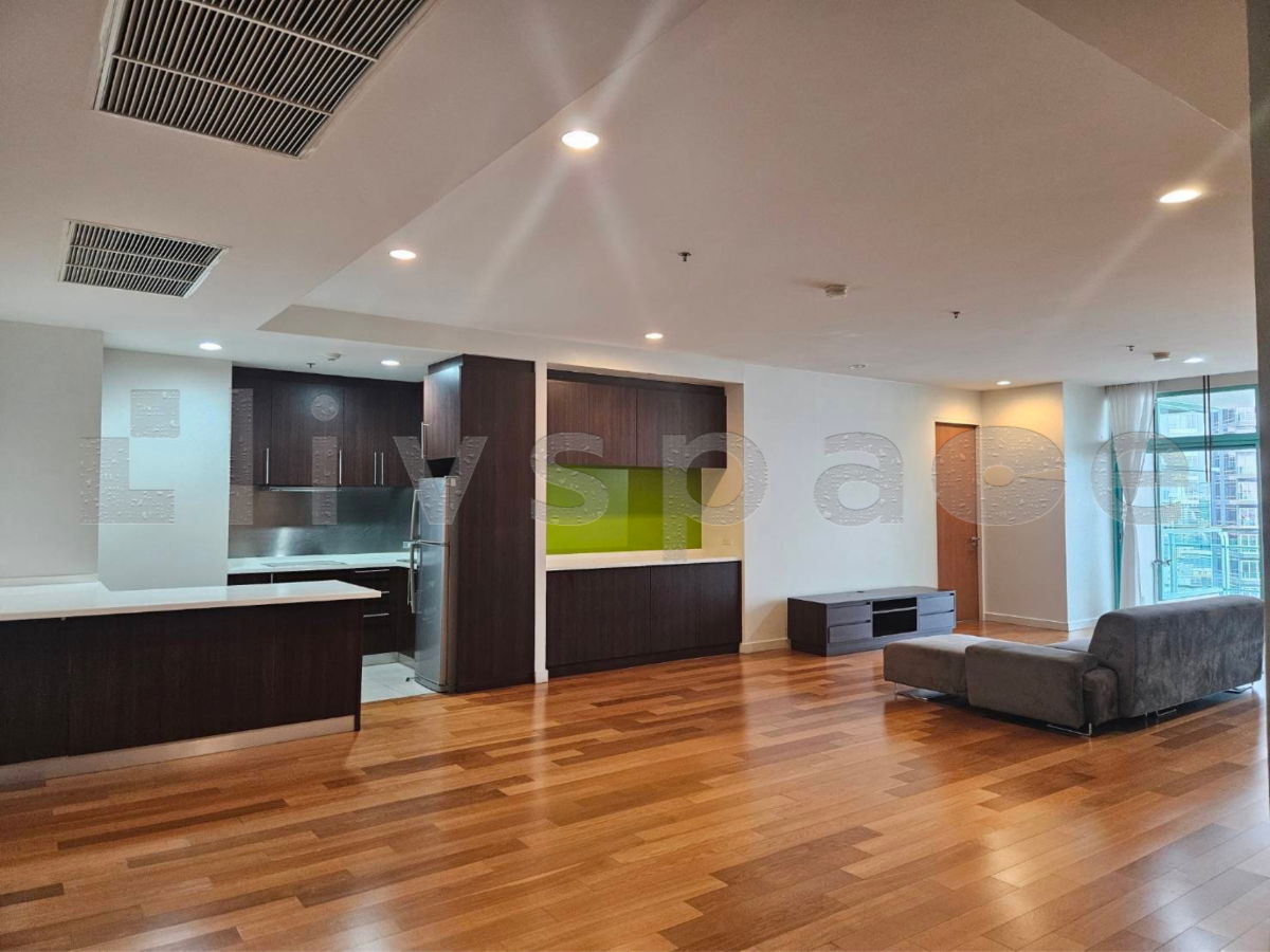 ▚ LE206ツ Breathtaking Chao Phraya River View! Chatrium Riverside Exclusive 2 Bed 135 sq.m. Ready to Move In – Price Negotiable!