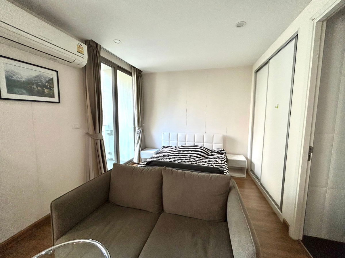 The Nimmana condo for rent ! in nimman raod soi 6  : Tel. +66823899314 (Boo)