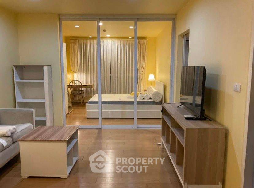 1-BR Condo at Hive Sukhumvit 65 near BTS Ekkamai (ID 2497014)
