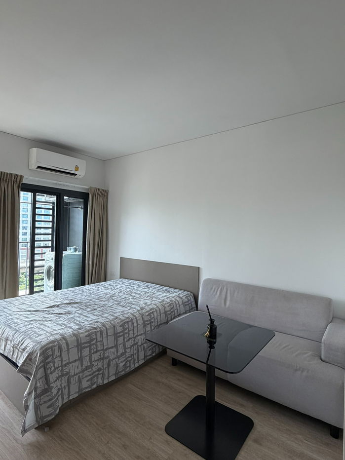 For rent, IDEO Sathorn - Wongwian Yai, near BTS, only 140 m., 8th floor, new condition, ready to move in, 16,000 baht/month (PFD-07719)