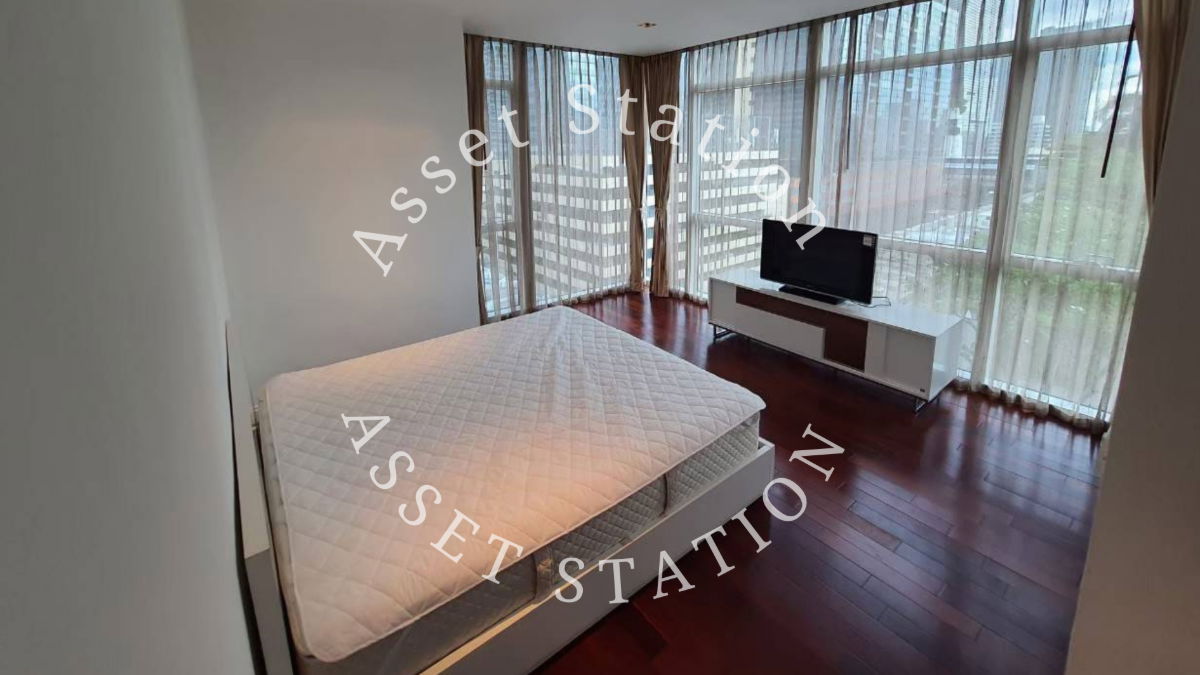🚅💎 Athenee Residence – Modern & Luxurious condominium 📍 Near BTS Phloen Chit