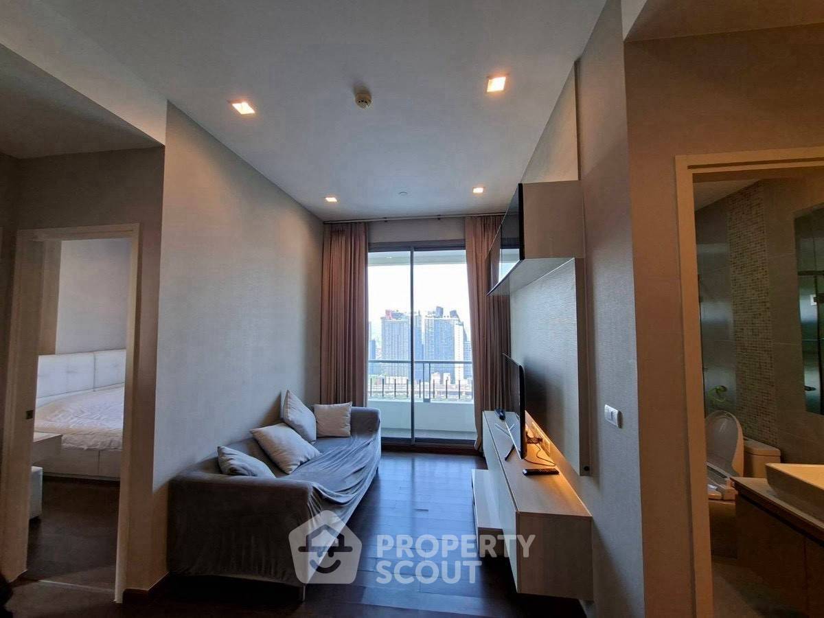 2-BR Condo at Q Asoke near MRT Phetchaburi (ID 2498194)