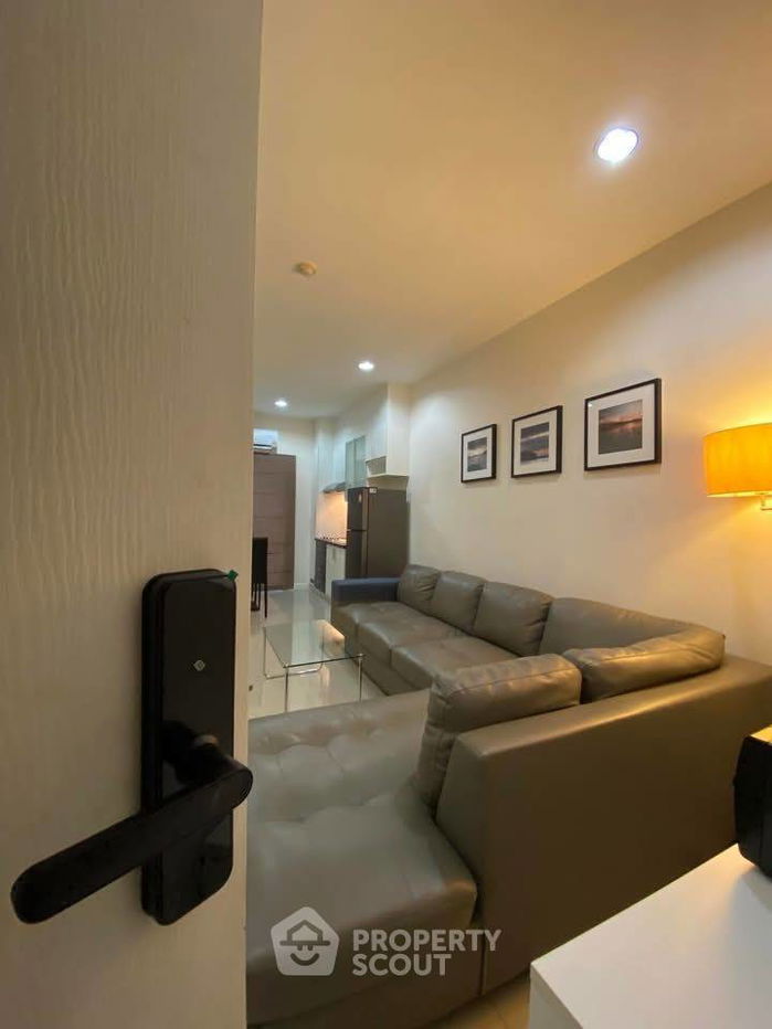1-BR Condo at Metha Place @ Ratchada Condominium near MRT Huai Khwang (ID 2082742)