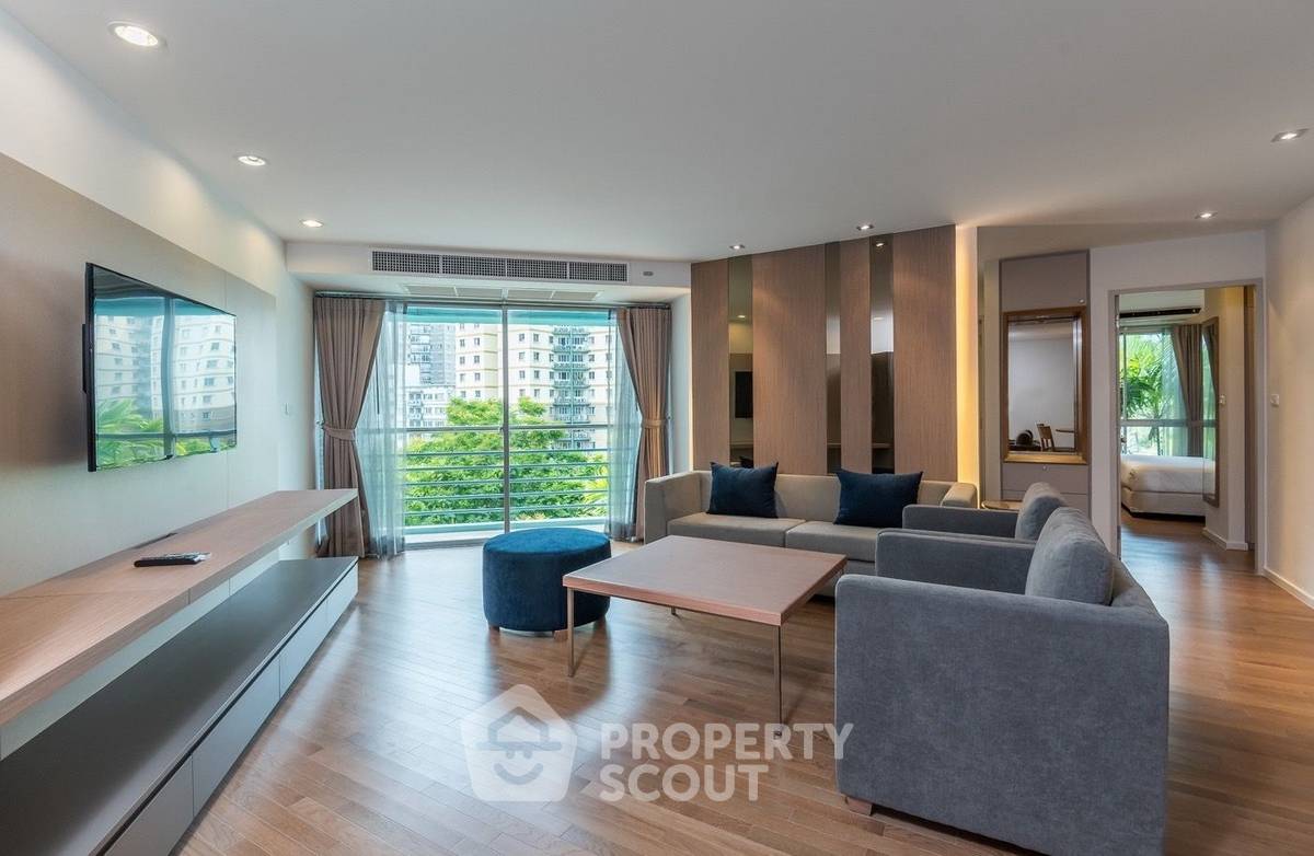 2-BR Condo at Bangkok Garden in Chong Nonsi (ID 1535095)