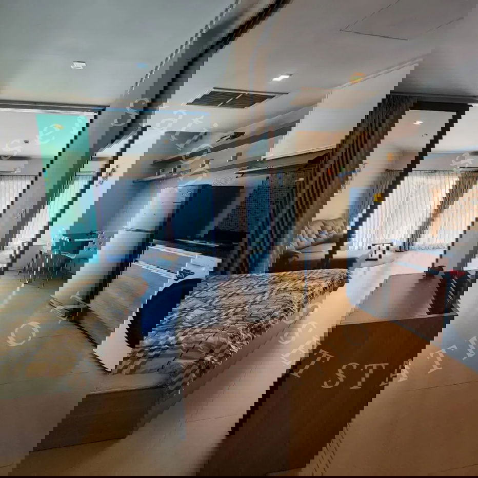 ✨ Very spacious room at Noble Remix Thonglor (Sukhumvit 36) 🚄 Directly connected to BTS Thong Lo