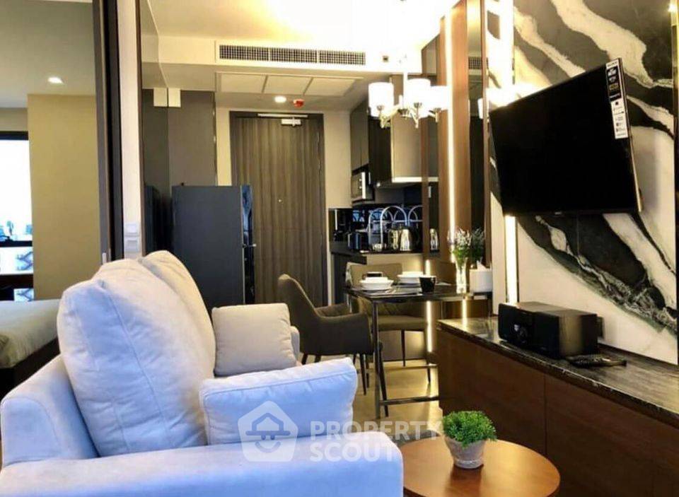 1-BR Condo at Ashton Asoke near MRT Sukhumvit (ID 993329)
