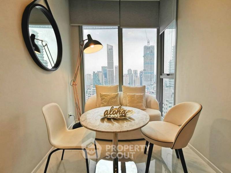 BTS Nana အနီး Hyde Sukhumvit 11 ရှိ 1-BR ကွန်ဒို (ID 825850)