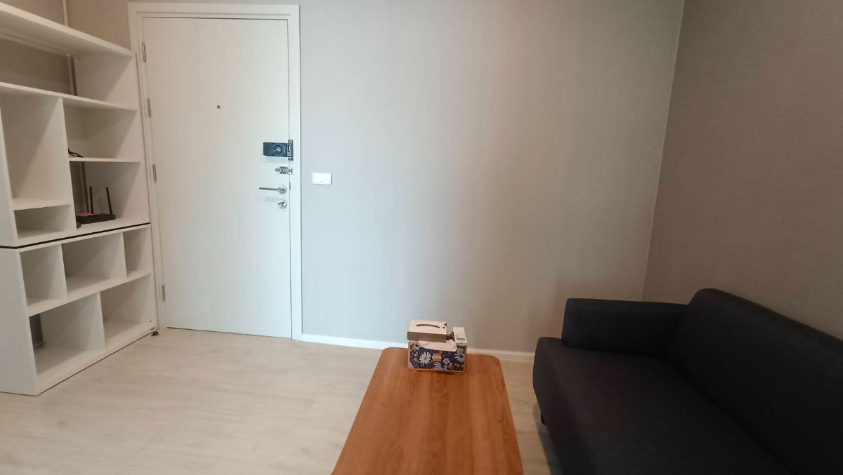 Aspire sathon thapha near BTS Taladphu