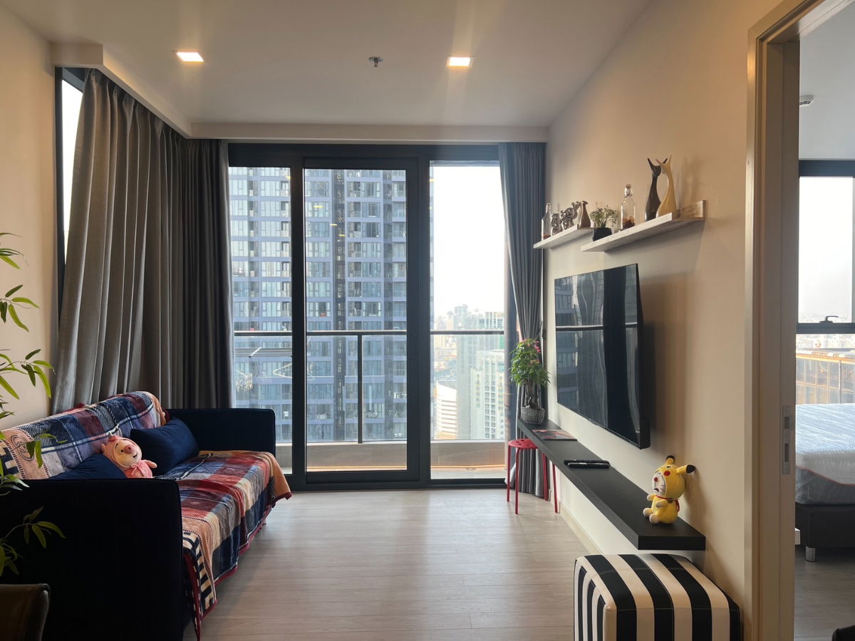 Condo For Rent!!One9Five Asoke Rama9