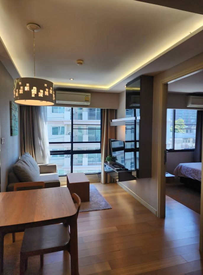 Urgent Tidy deluxe Sukhumvit 34 (BTS Thonglor)