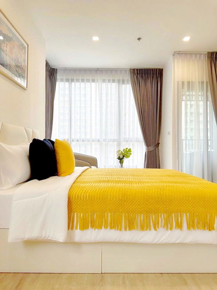 MRT Huamark & ​​Airport Link Huamark အနီးရှိ Rich Rama 9-Srinakarin Studio၊ ငှားရန်ရှိသည်။