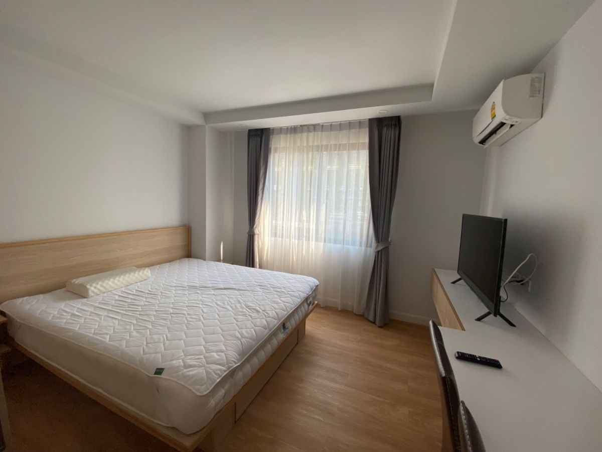 ⛅️ Vcondo Salaya for rent  2nd floor corner room 1,1000 THB/month (owner post) additional window in living room🪟🪴🧺  Ig: Vcondorental