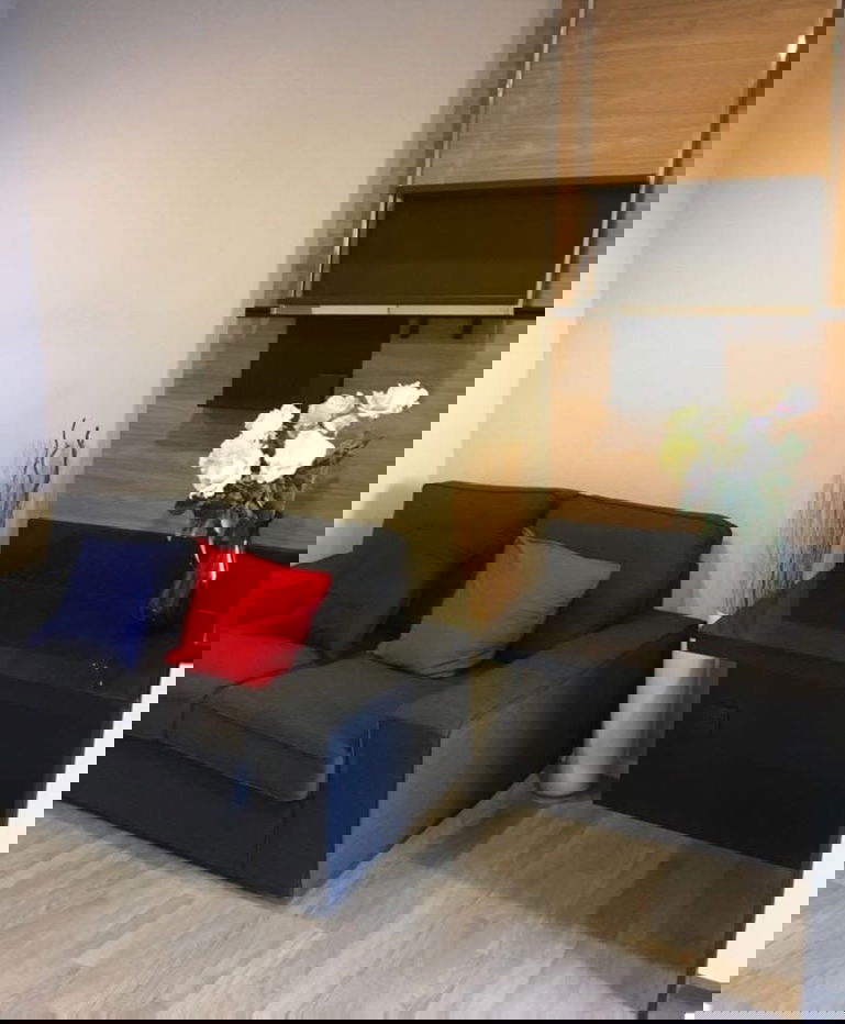 The Room Sathorn         - St.Louis