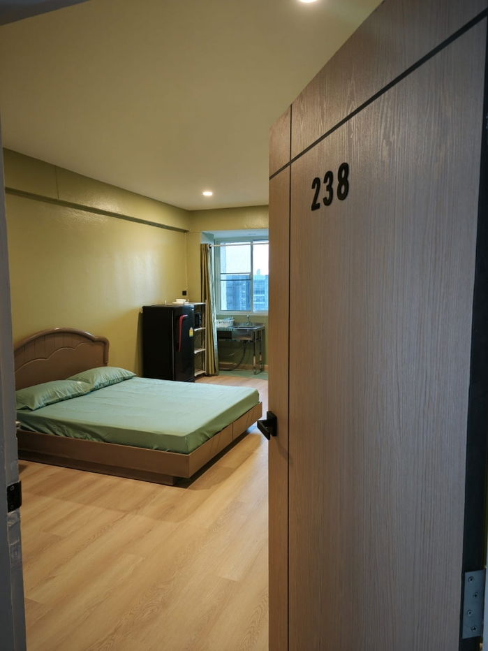 Rent condo near Airport Rail Link Ramkhamhaeng