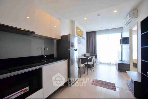 1-BR Condo at Quinn Condo Ratchada 17 near MRT Sutthisan (ID 2503421)