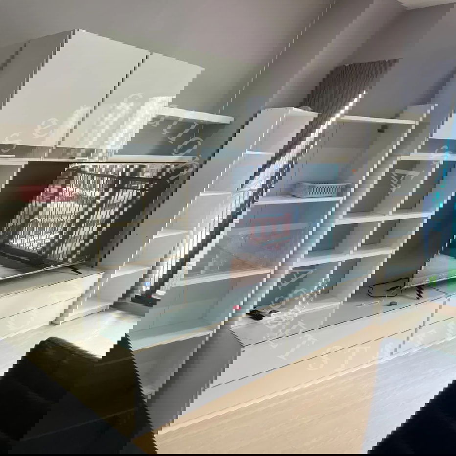 ✨ Condo for Rent – Beautiful Ready-to-Move-In Unit at Noble Reveal Convenient location, just a short walk to BTS Ekkamai 🚄