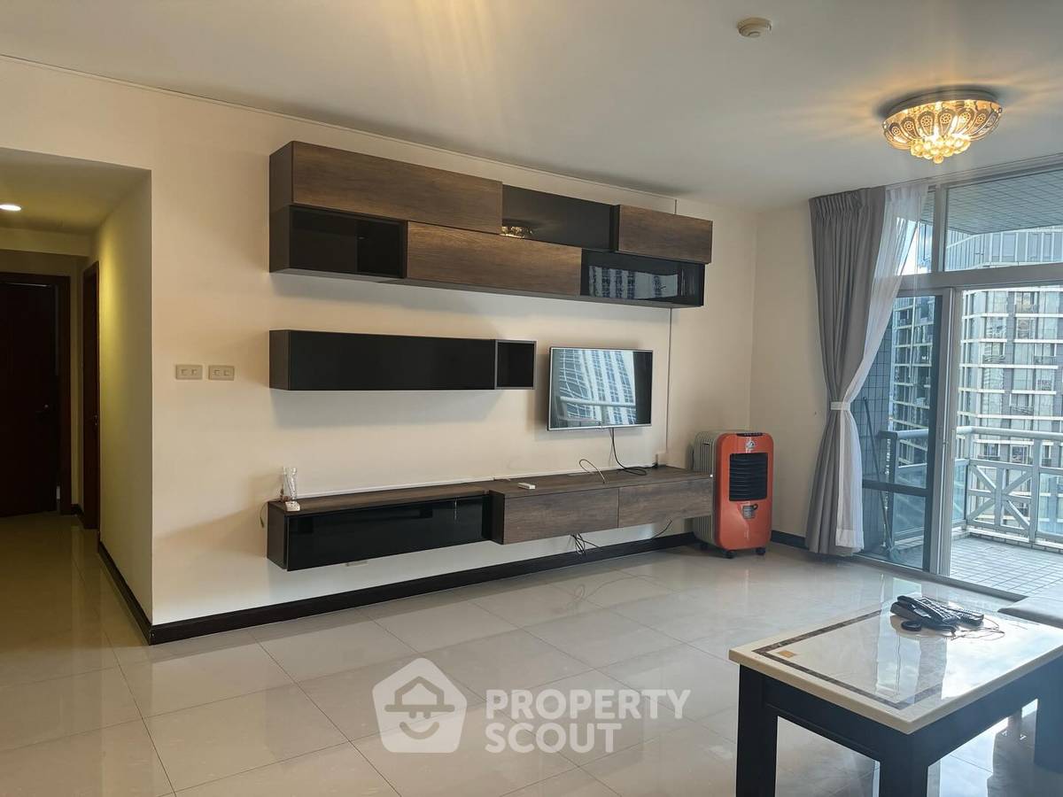 2-BR Condo at All Seasons Mansion Condominium near BTS Phloen Chit (ID 1981244)
