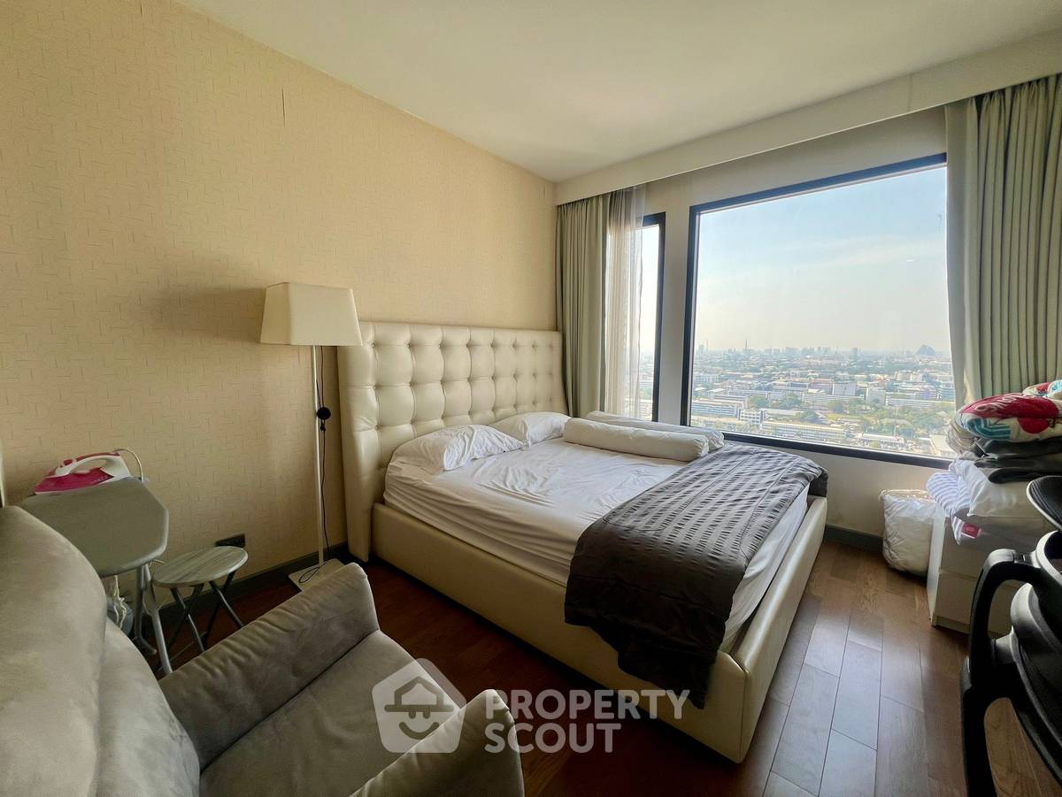 1-BR Condo at M Phayathai near BTS Victory Monument (ID 2018141)