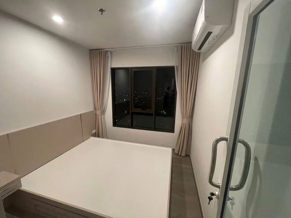 Condo for Rent at Regent Home Wutthakat (A6812052)