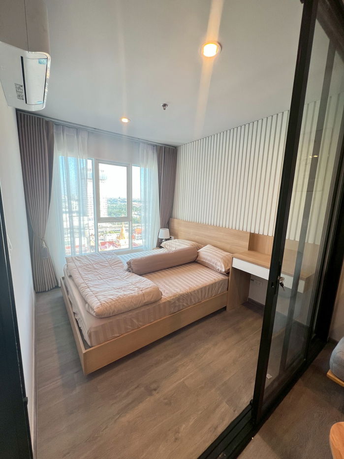 P-44317 Condo for rent Regent home bangna fully furnished (Confirm again when visit).