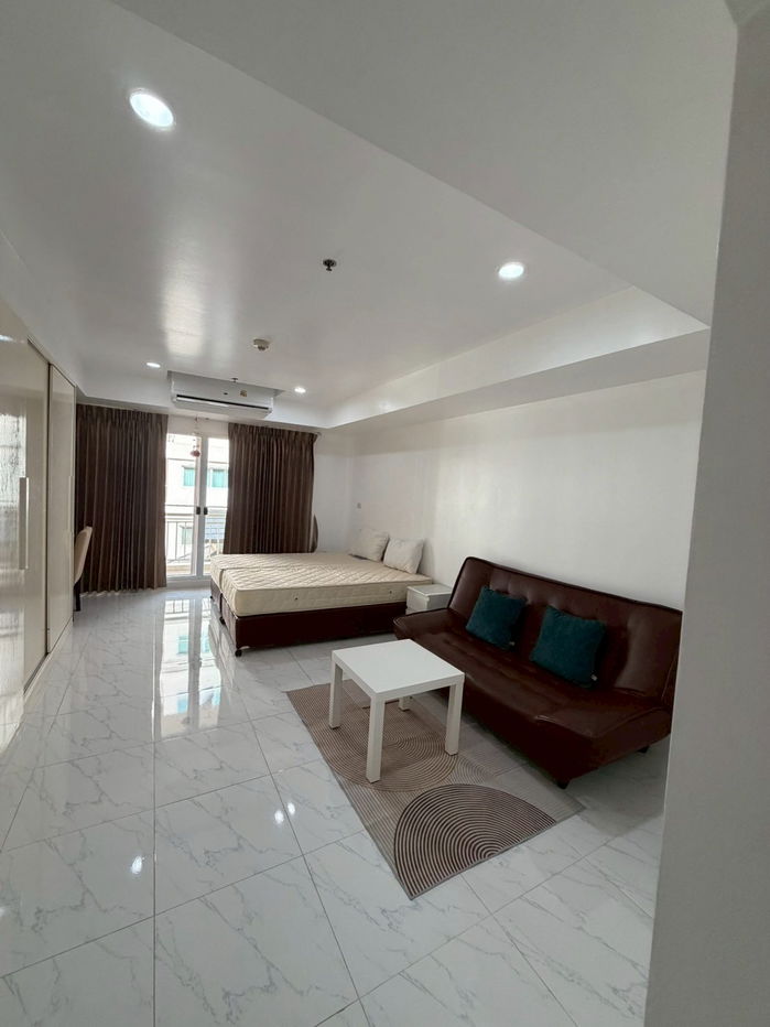 The Ninth Place Srinakarin Road