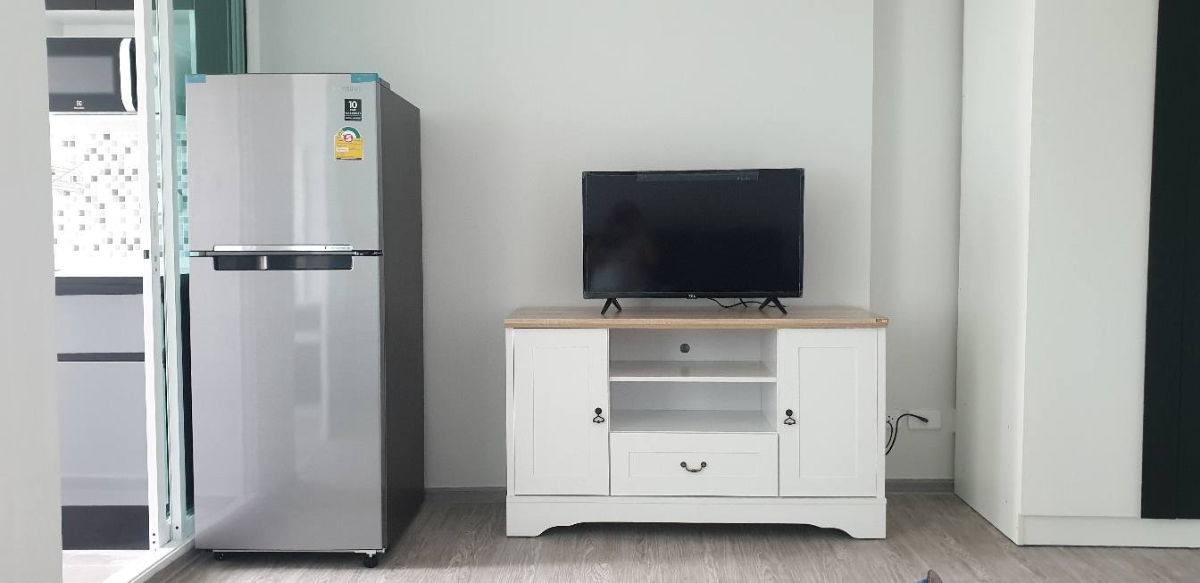 Condo for rent, Regent Home Bang Son, Phase 28 (1 bedroom), 19th floor, Building C, next to Bang Son BTS station.