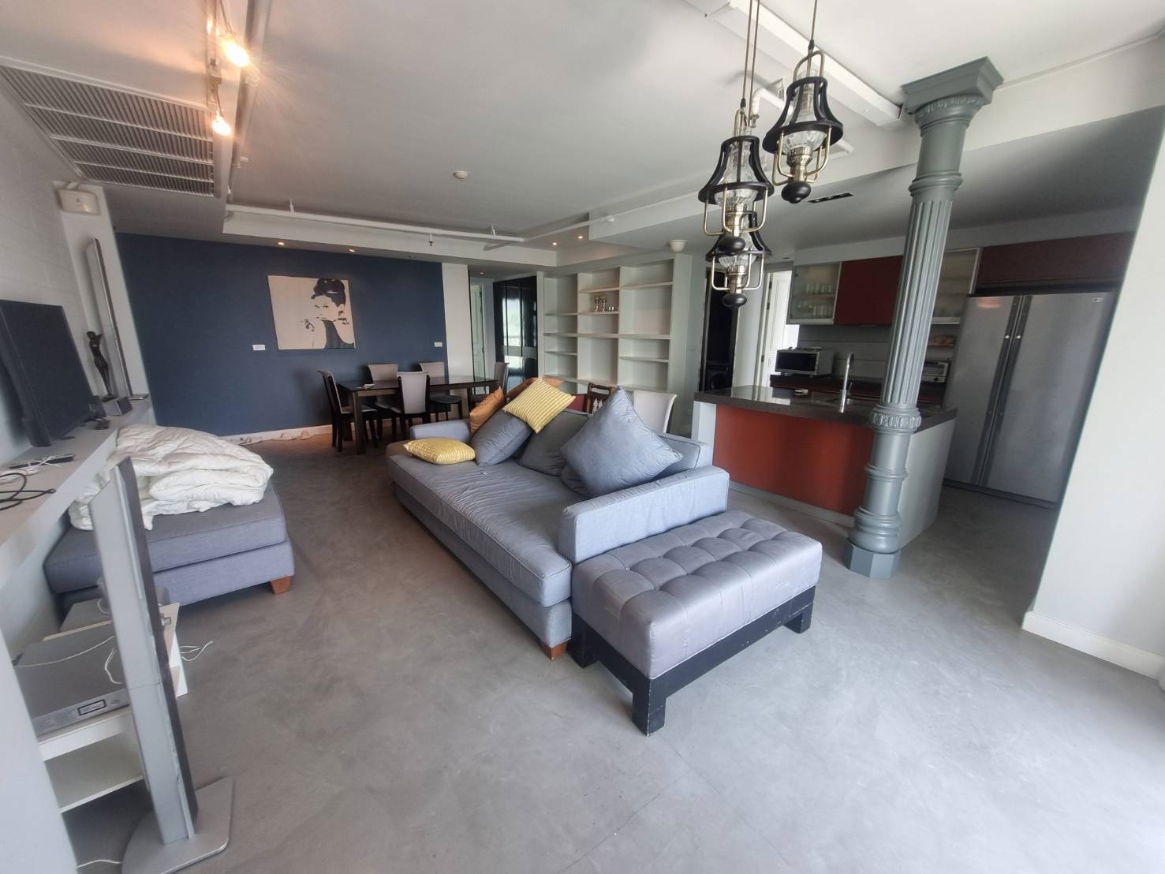 Urbana直接每月80000