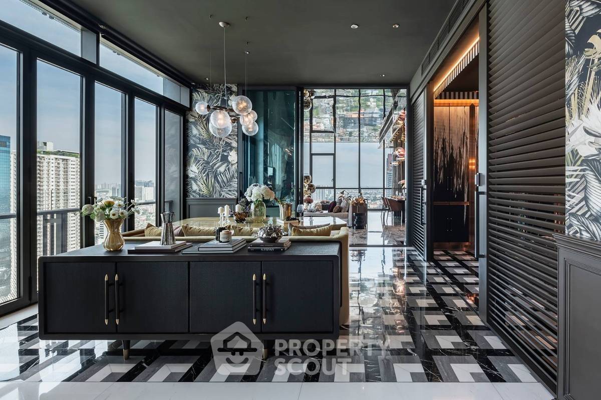 通罗纪念碑 3 居公寓，靠近通罗 (ID 2052227)