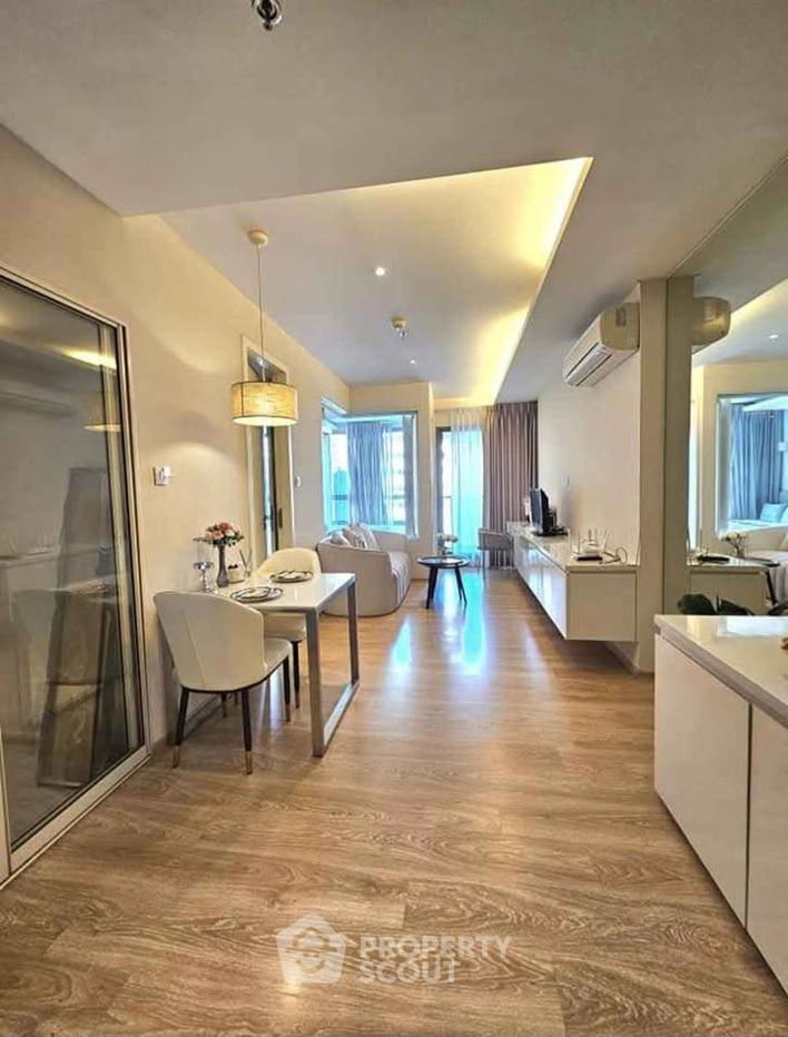 คอนโด 1 ห้องนอน ที่ เอช สุขุมวิท 43 ใกล้ BTS พร้อมพงษ์ (ID 2506873)