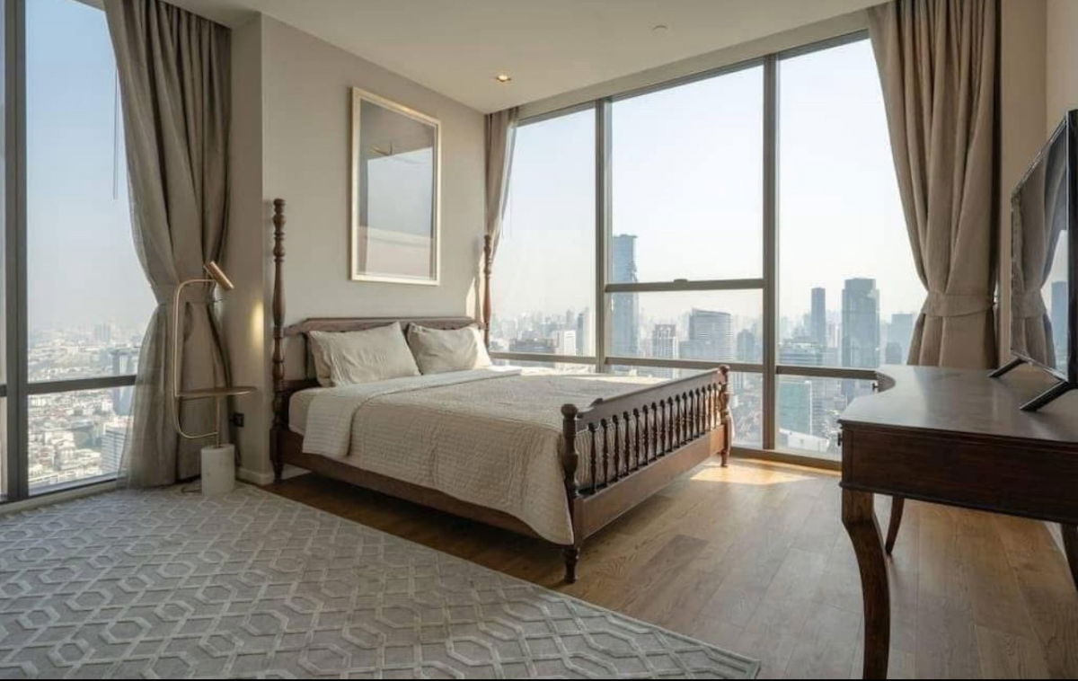 ST331 For Rent: The Bangkok Sathorn Condominium Ultra-luxury residence in the heart of Sathorn unit with panoramic city and Chao Phraya River views