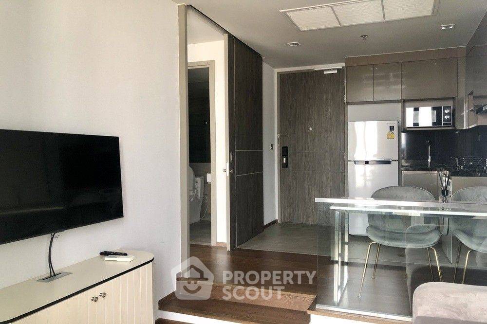 1-BR Condo at Ideo Q Victory near BTS Victory Monument (ID 1888835)