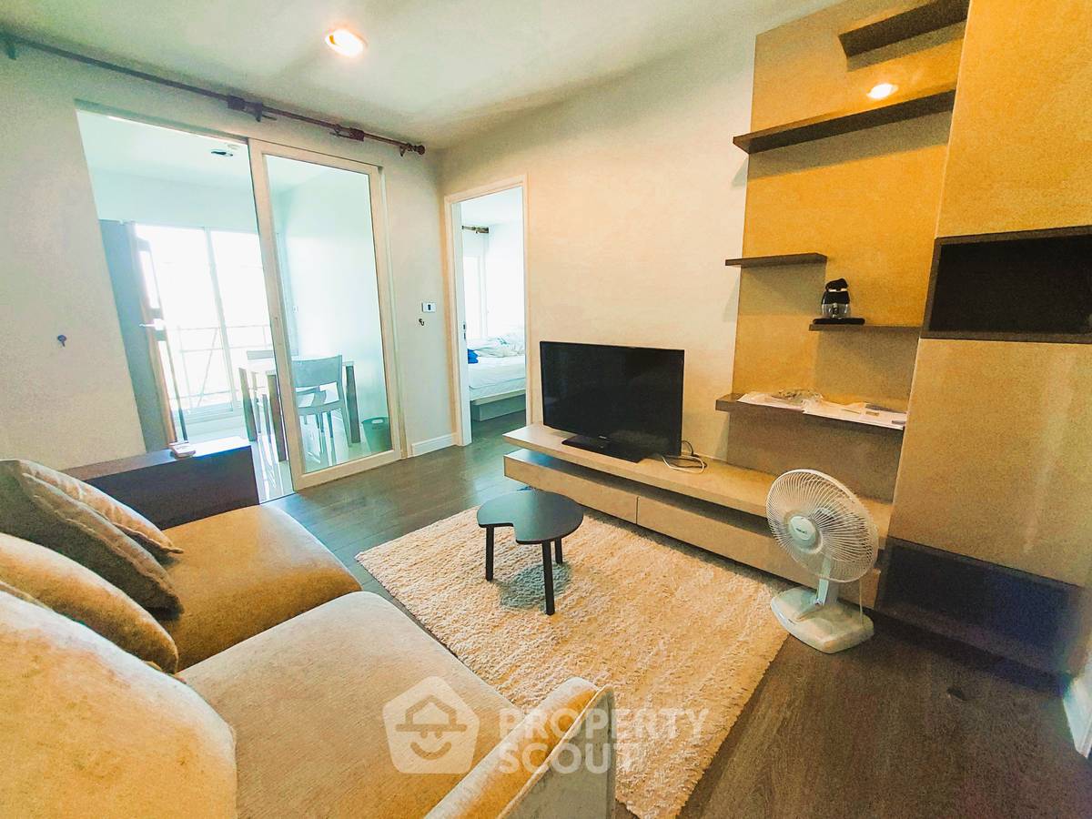 1-BR Condo at The Crest Sukhumvit 49 near BTS Thong Lor (ID 2507971)