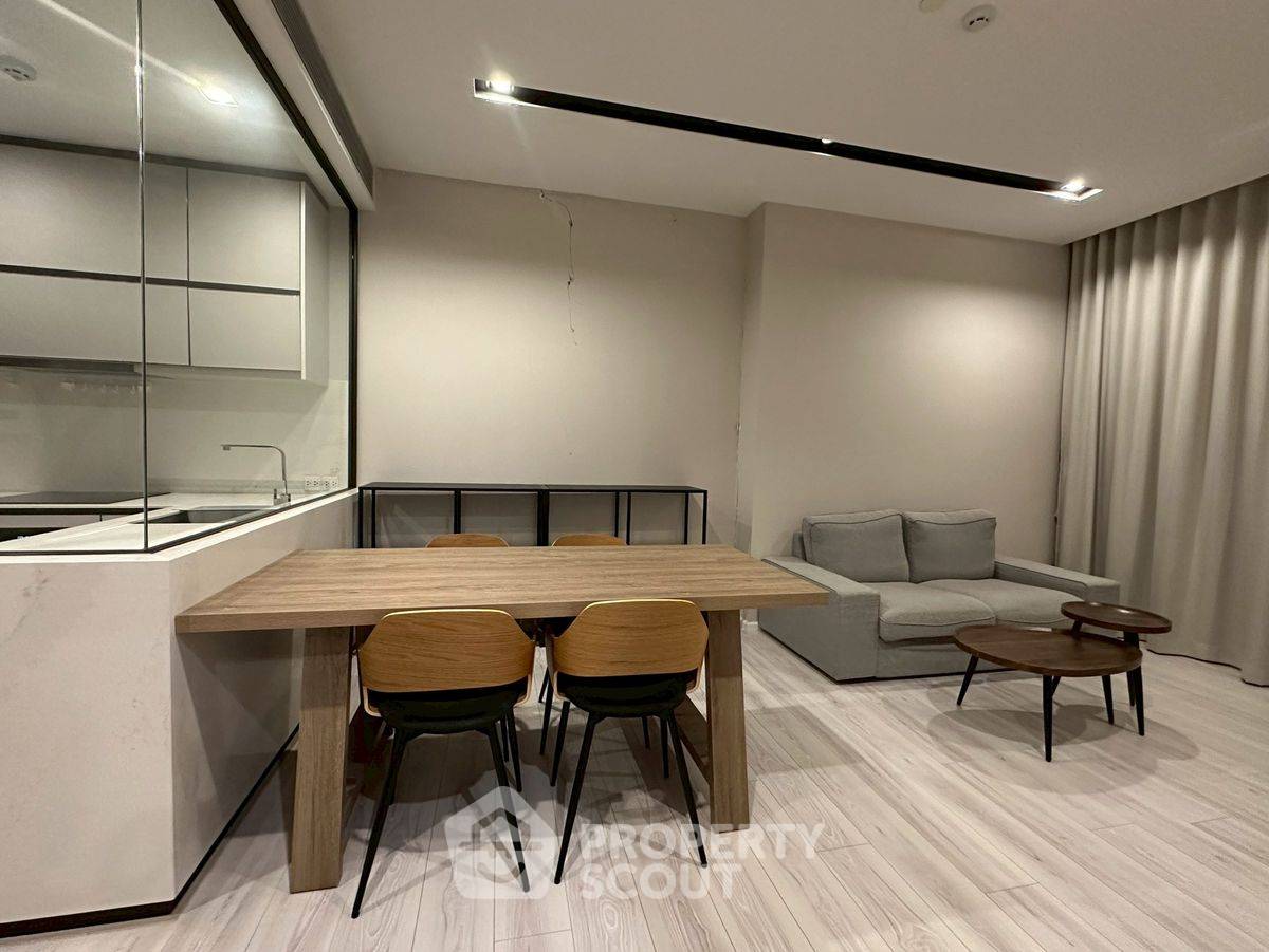 2-BR Condo at The Room Phayathai near ARL Ratchaprarop (ID 2156488)