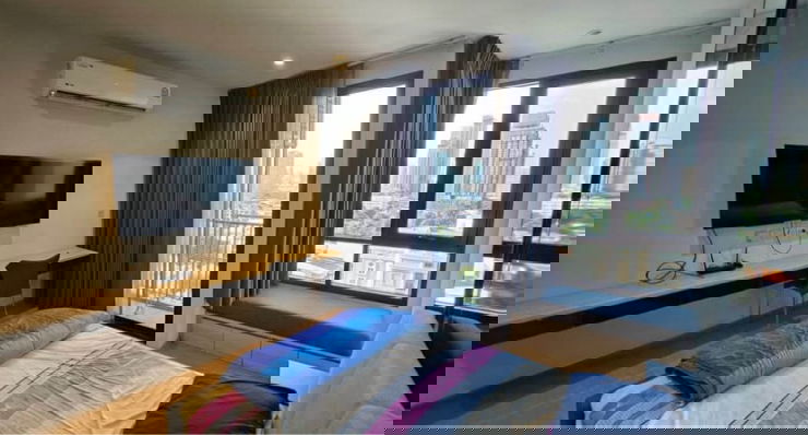 For Rent ✨ MARU EKKAMAI 2  🔥 Line ID @034etfin 📲 1 Bedroom 1 Bathroom ✨ BTS Ekkamai 900 meters 💚