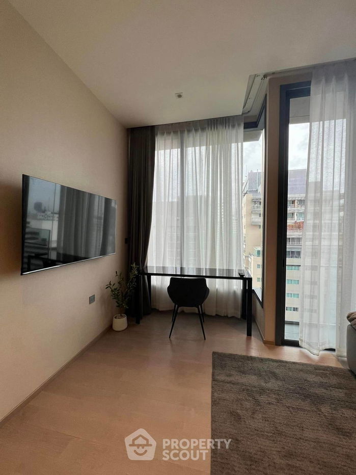 1-BR Condo at The Esse Asoke near MRT Sukhumvit (ID 2203848)