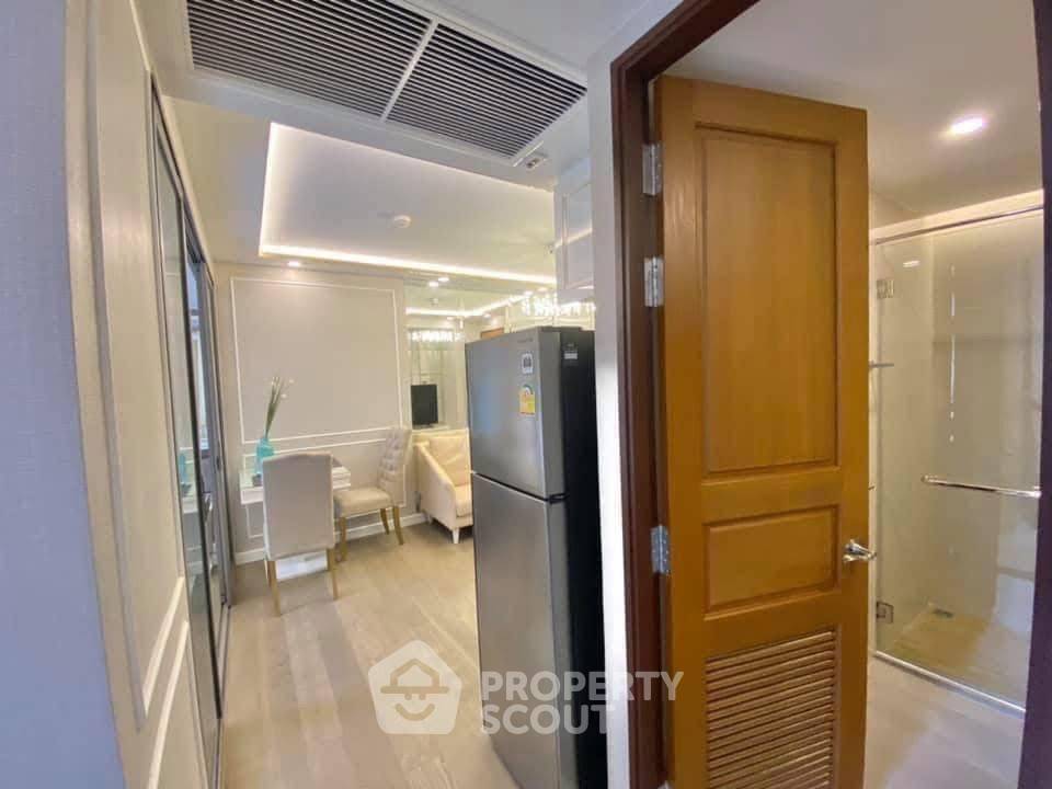 1-BR Condo at Amaranta Residence near MRT Huai Khwang (ID 2509077)
