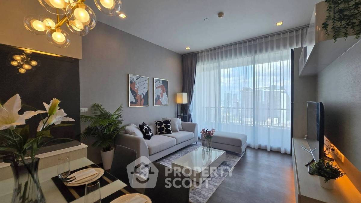2-BR Condo at Q Asoke near MRT Phetchaburi (ID 2502443)
