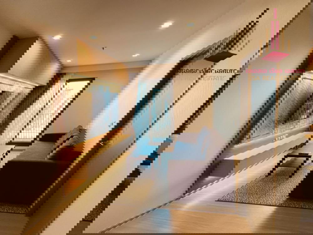 ✨ For Rent: Life Asoke Hype Rama 9 Condo ✨   💰 Only 42,000THB/month