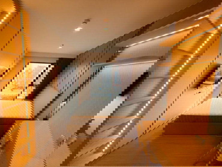 For Rent Life Asoke Hype Line : @condo24 (with@too)