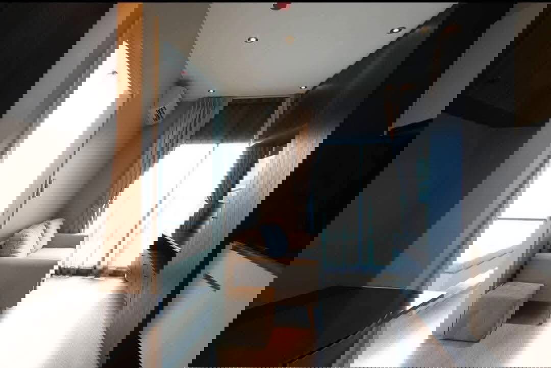 Noble Revolve                     Ratchada