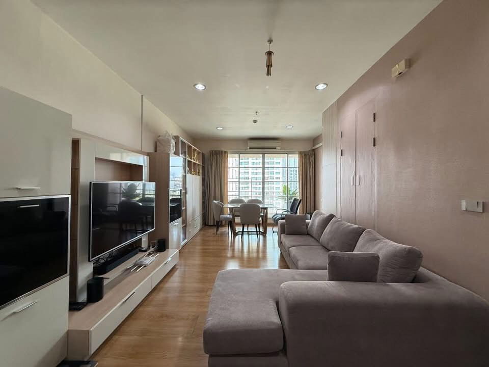 Baan Klang Krung Siam - Pathumwan