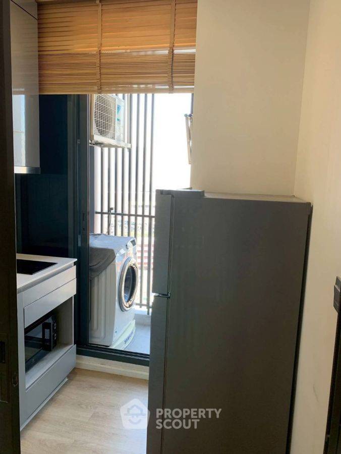 1-BR Condo at Modiz Rhyme Ramkhamhaeng in Hua Mak (ID 2502050)