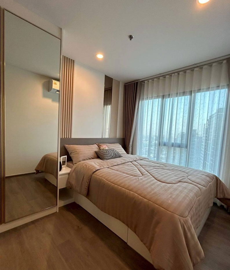 BTS wutthakad 350 m. Price  13,000 Baht Condo Regent Home Wutthakat ( Rental )