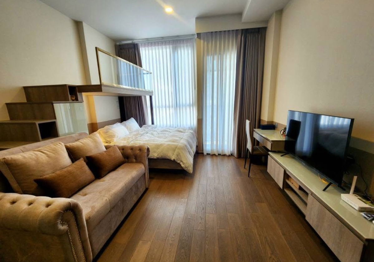 PARK ORIGIN                      PHAYATHAI