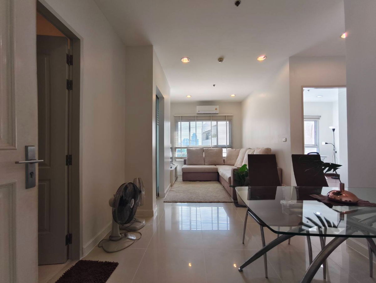 OMG3110  < Available 30-Dec-25 >  Renovated 2 Bedroom unit + for RENT [ Q House condo Sathorn ]