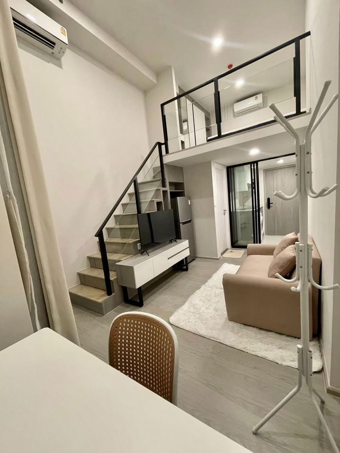 MRT Yaek Lamsali 800 m. Price  17,000 Baht Condo Origin Plug & Play Ramkhamhaeng Triple Station ( Rental )